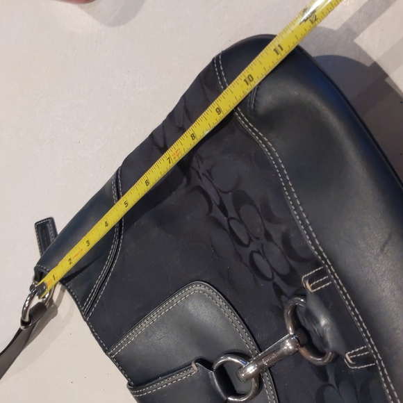 Authentic Coach Purse - Picture 10 of 10